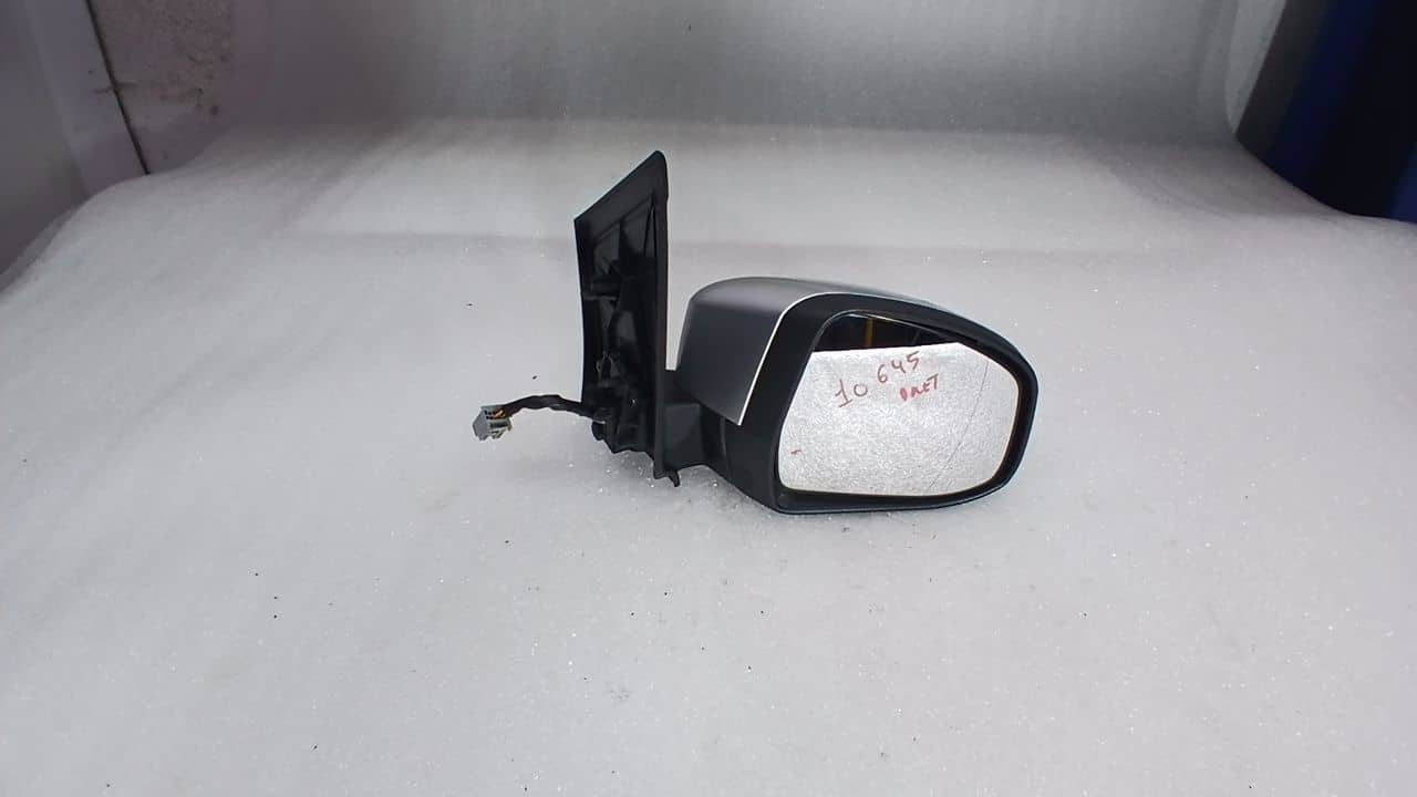 RETROVISOR DERECHO