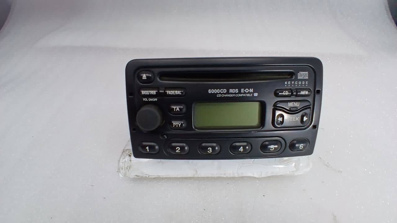 SISTEMA AUDIO / RADIO CD