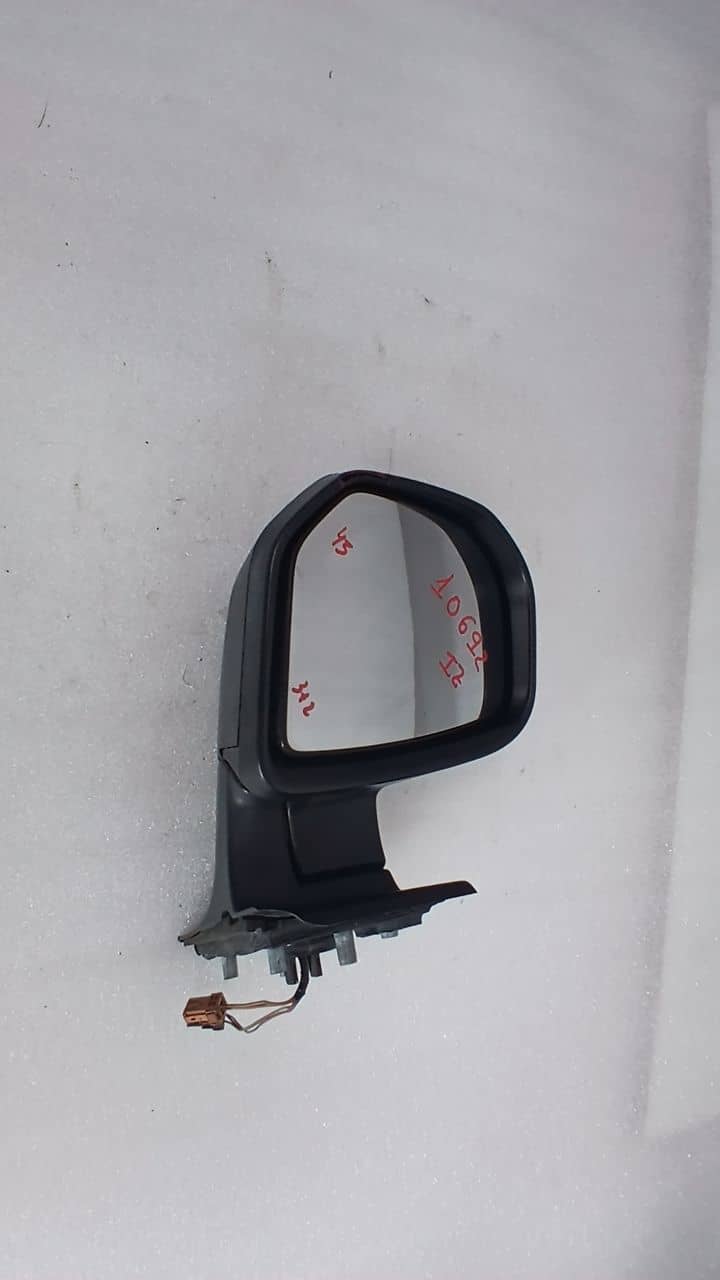 RETROVISOR IZQUIERDO