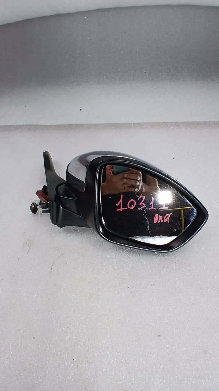 RETROVISOR DERECHO