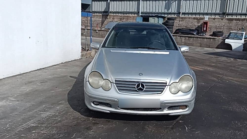 Mercedes-Benz C Sportcoupe (BM 203)(10.2000->)
