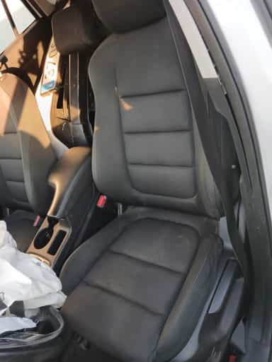 ASIENTO DELANTERO IZQUIERDO
