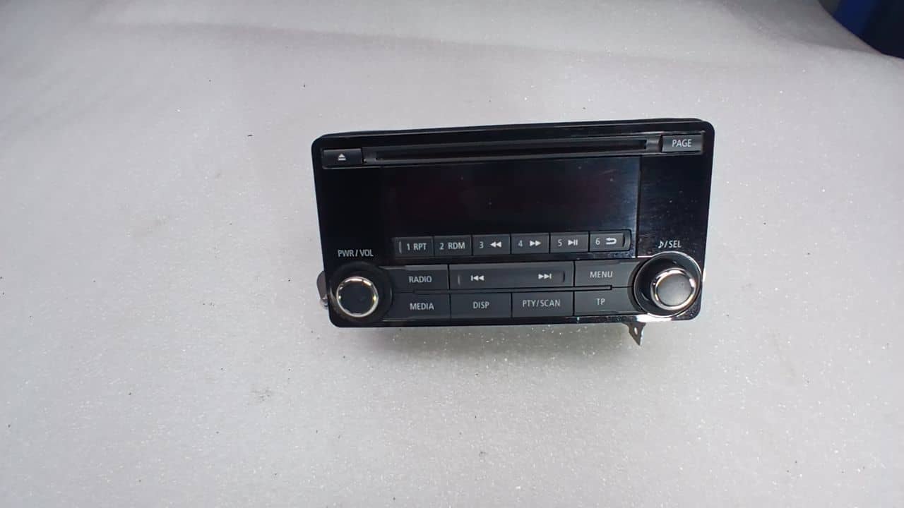 SISTEMA AUDIO / RADIO CD