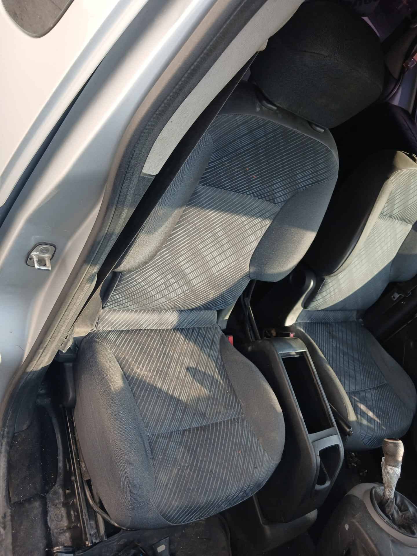 ASIENTO DELANTERO DERECHO