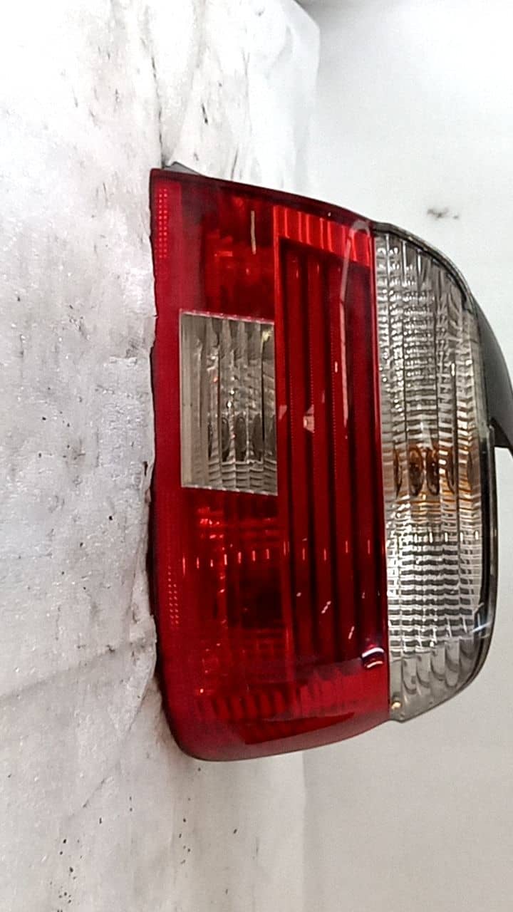 PILOTO TRASERO DERECHO