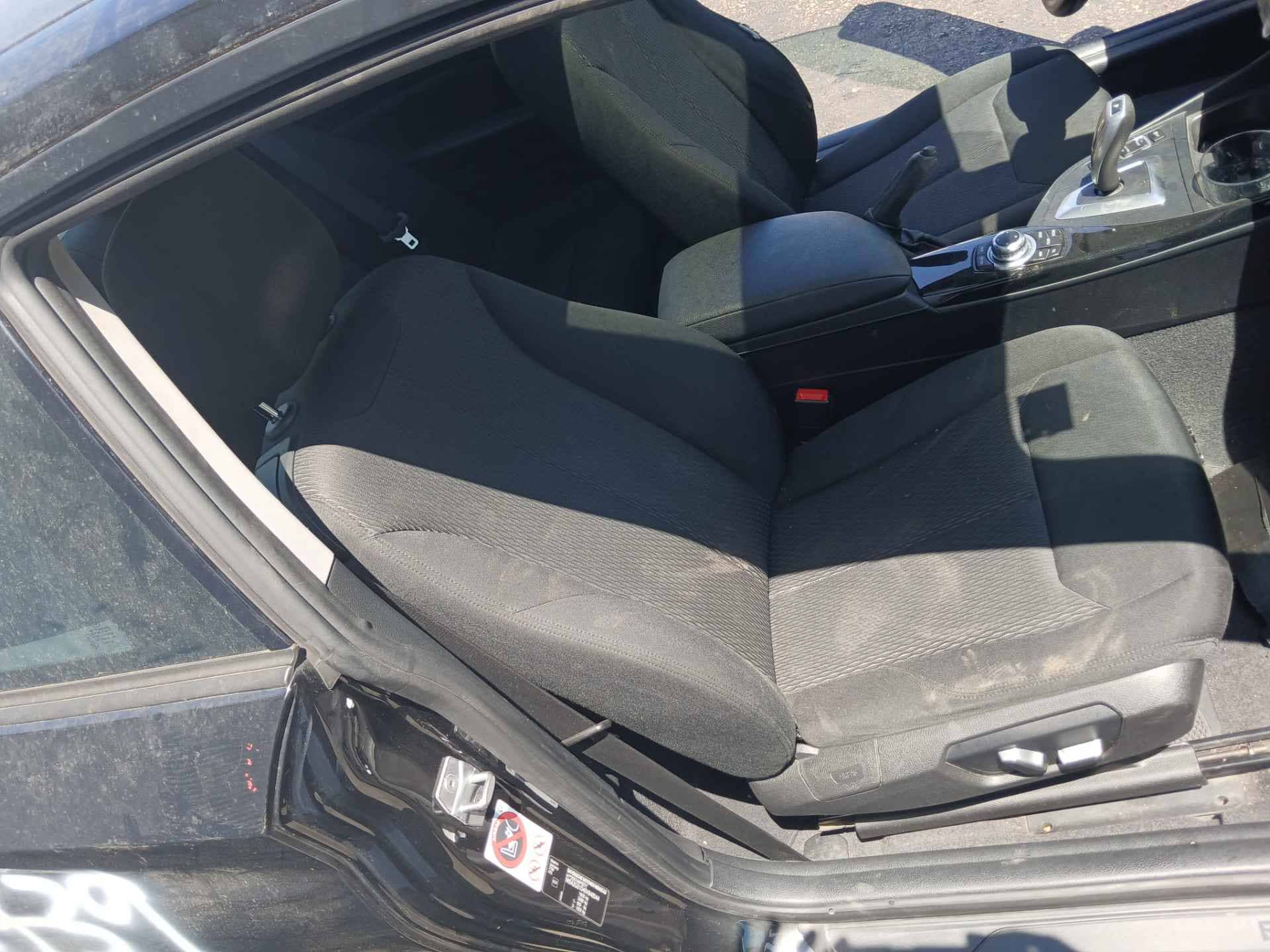 ASIENTO DELANTERO DERECHO