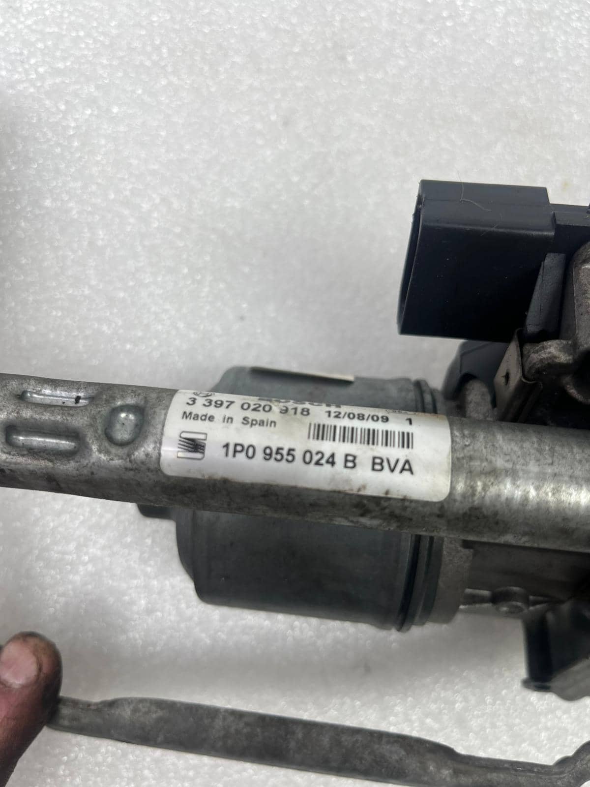 MOTOR LIMPIA DELANTERO