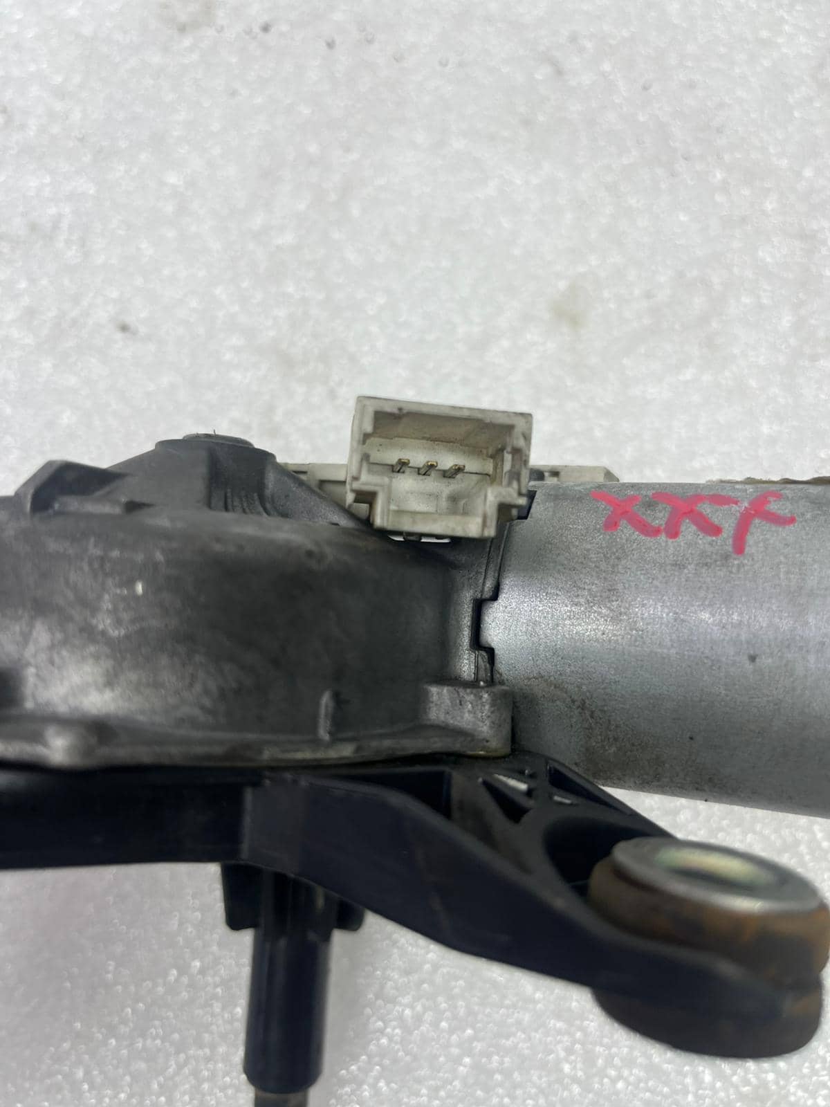 MOTOR LIMPIA TRASERO