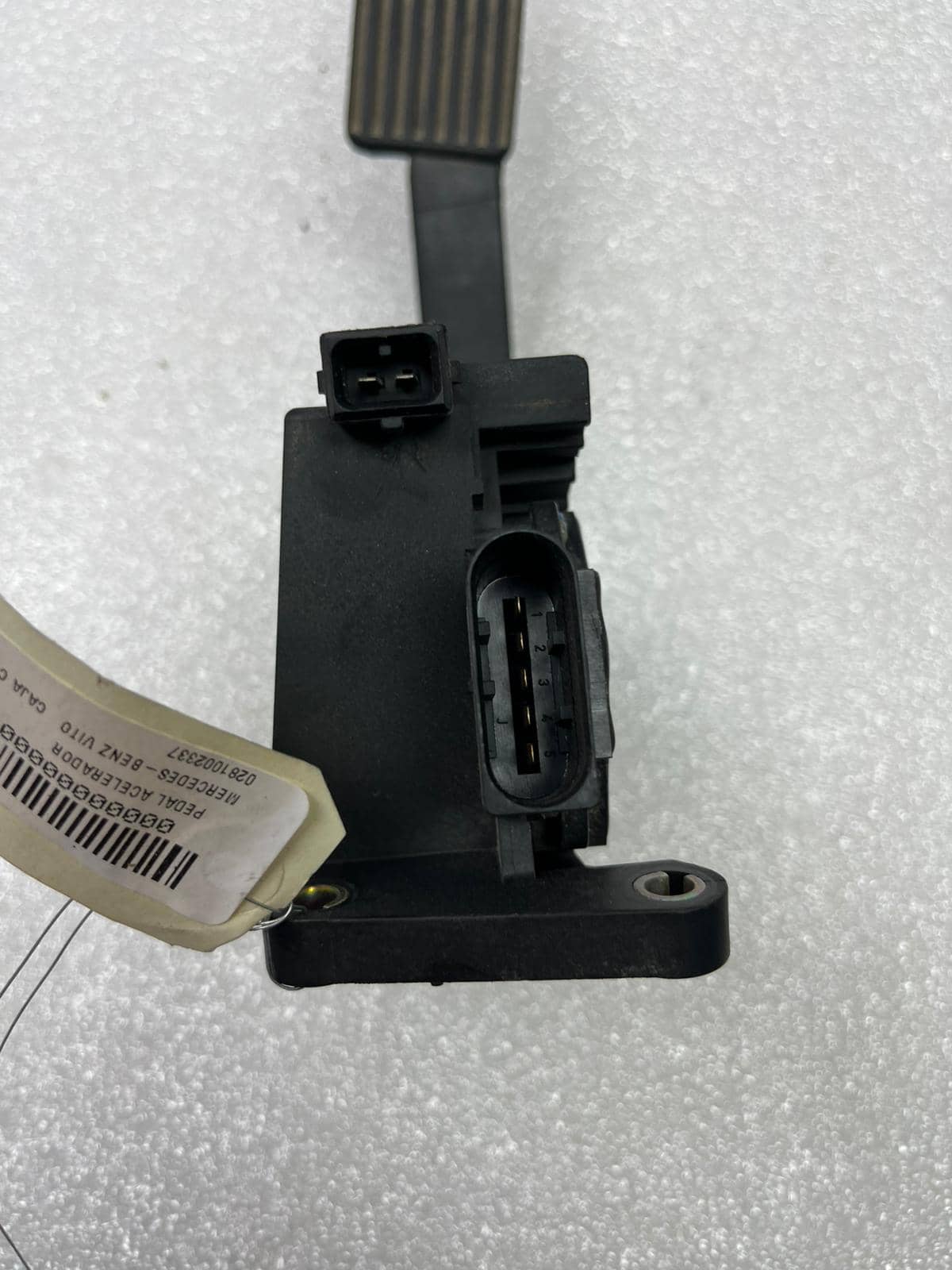 PEDAL ACELERADOR