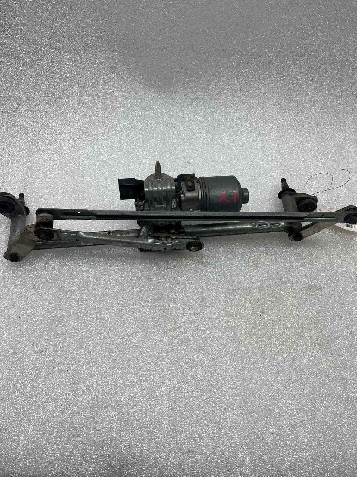 MOTOR LIMPIA DELANTERO