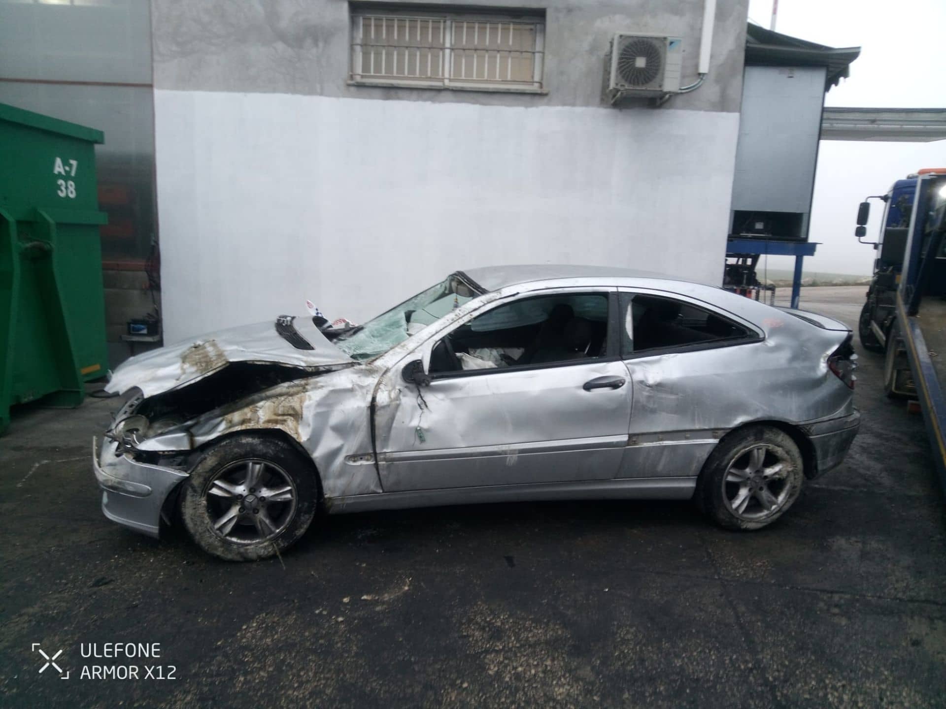 Mercedes-Benz C Sportcoupe (BM 203)(10.2000->)
