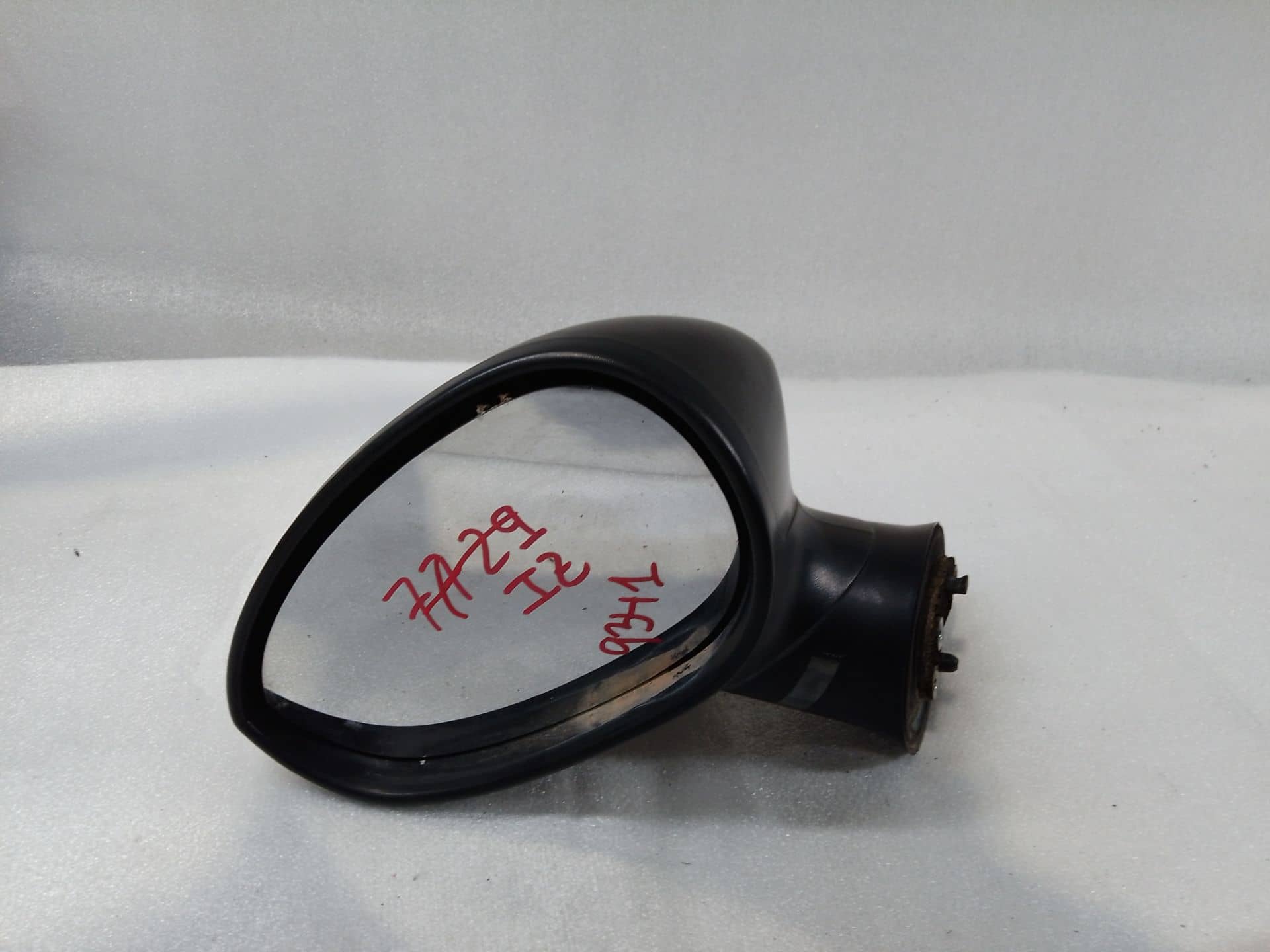 RETROVISOR IZQUIERDO