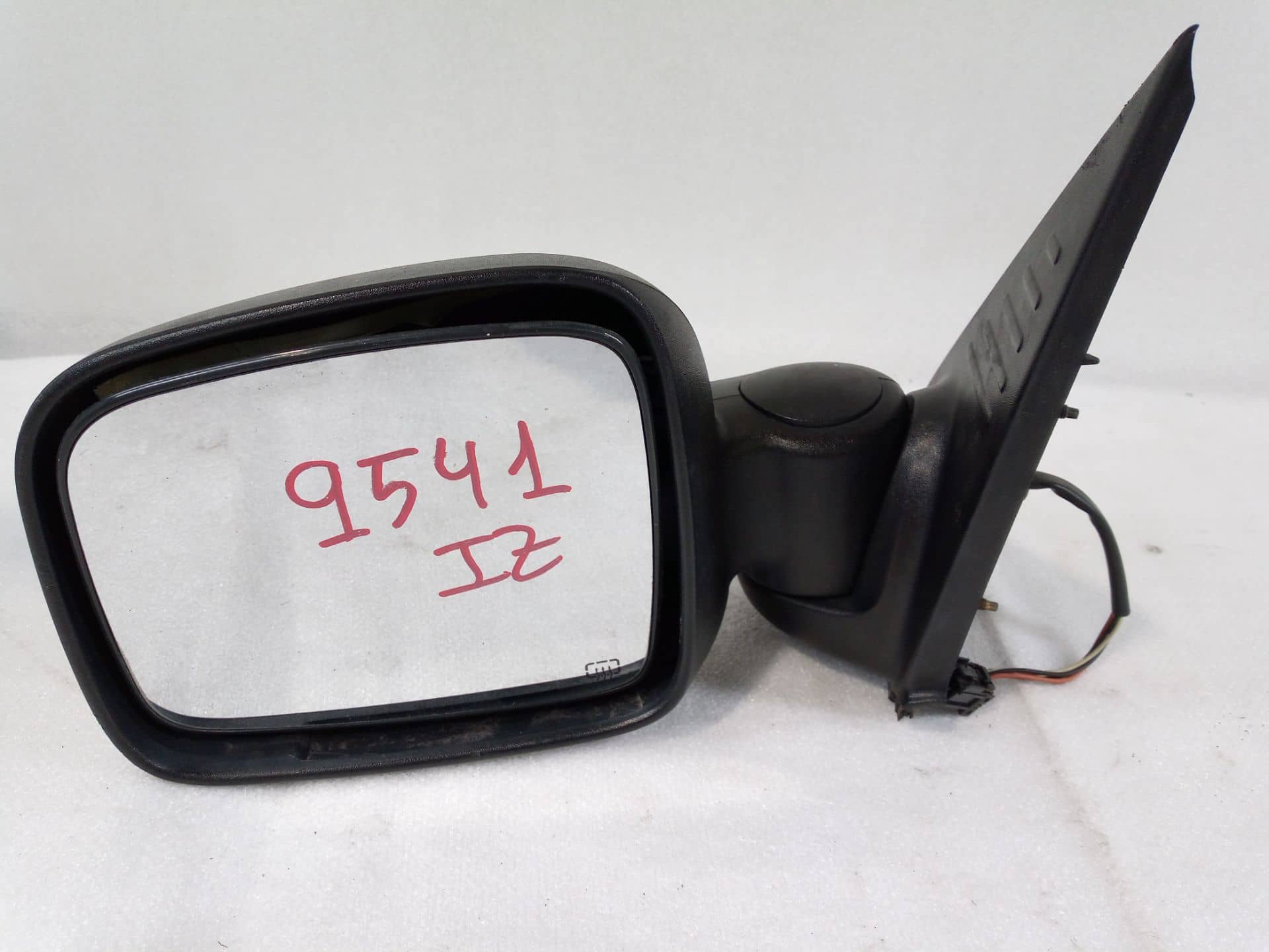 RETROVISOR IZQUIERDO