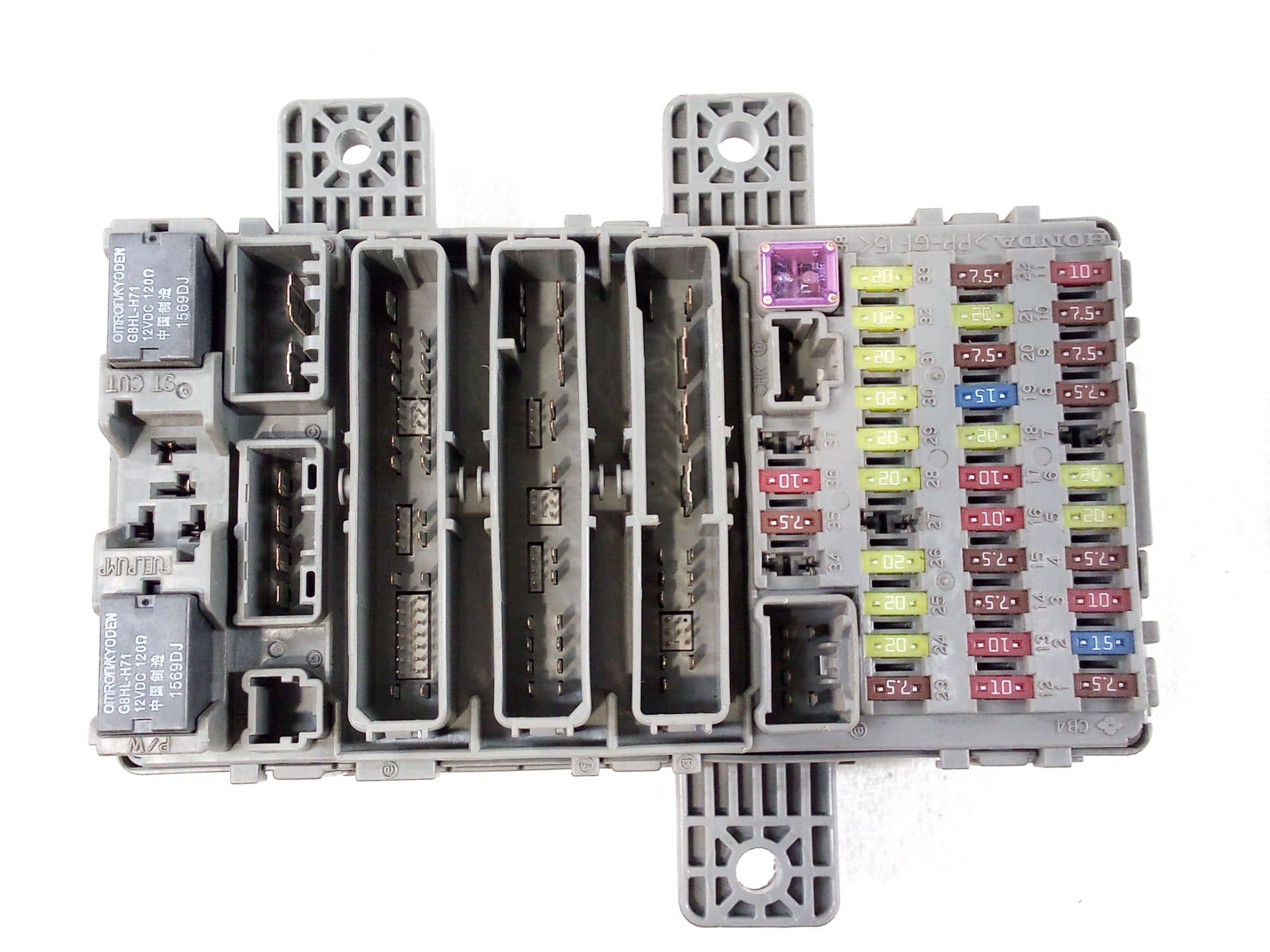 CAJA RELES / FUSIBLES