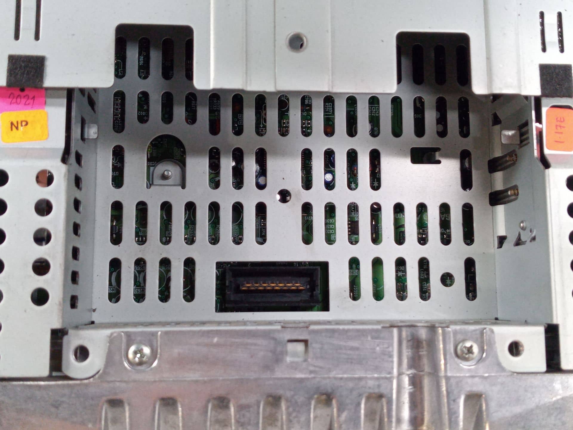 SISTEMA AUDIO / RADIO CD