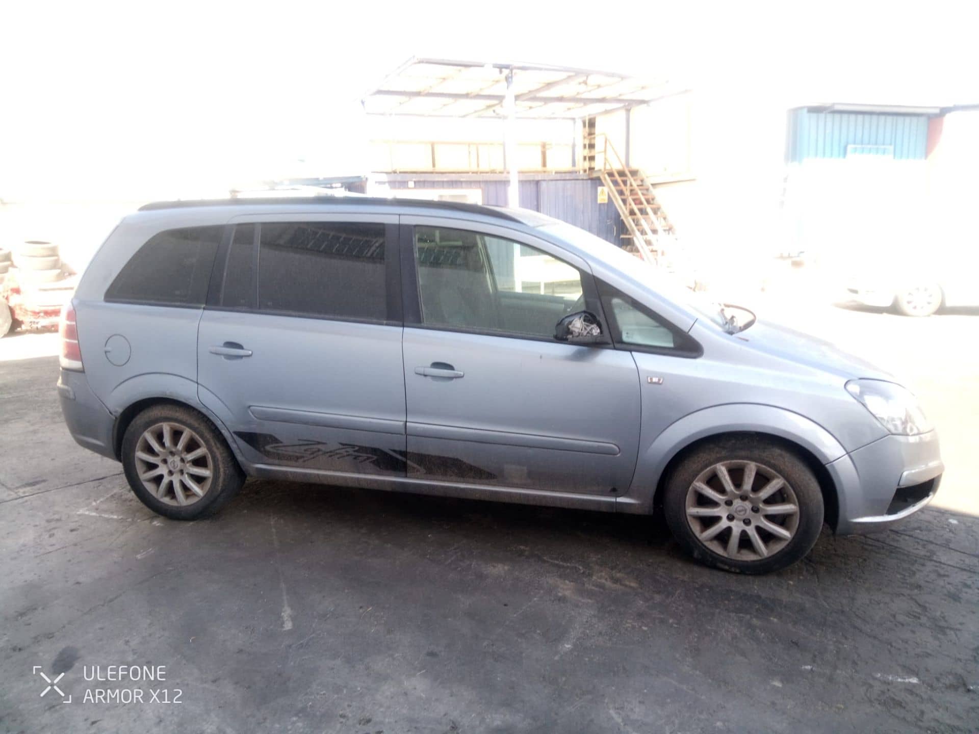 Opel Zafira B (2005->)